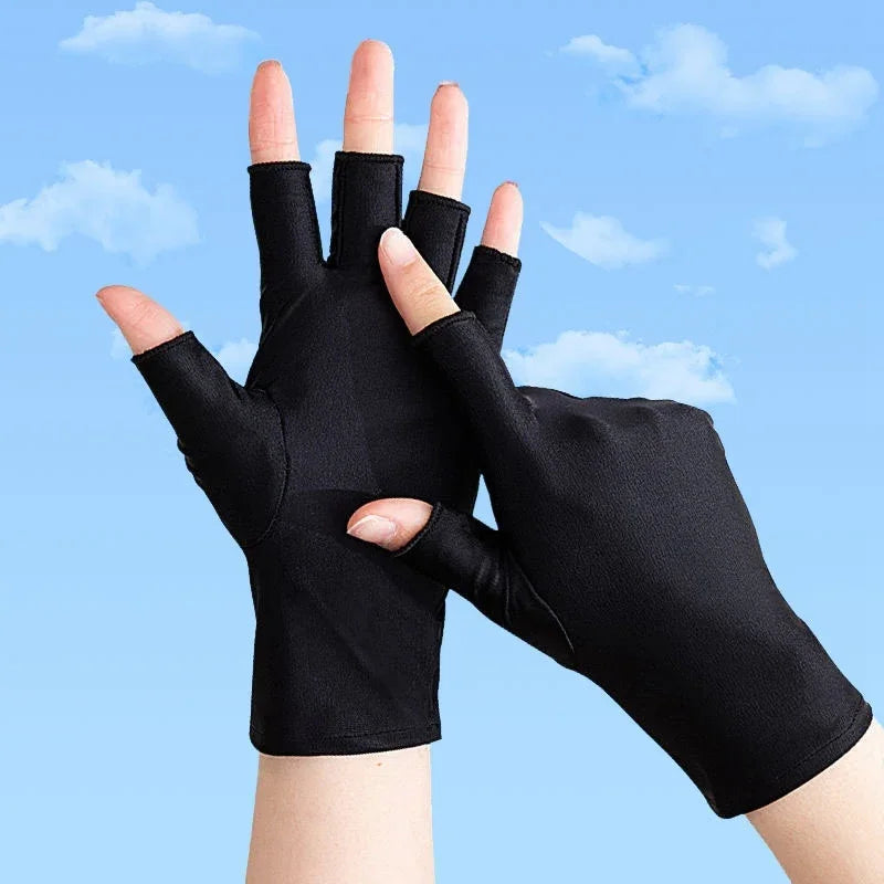 1 Pair Women Casual Elastic Anti-UV Half Finger Gloves Black White Gray Summer  Cool Thin Short Cycling Driving Mittens